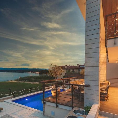 Villa Marconica Malinska Bagian luar foto