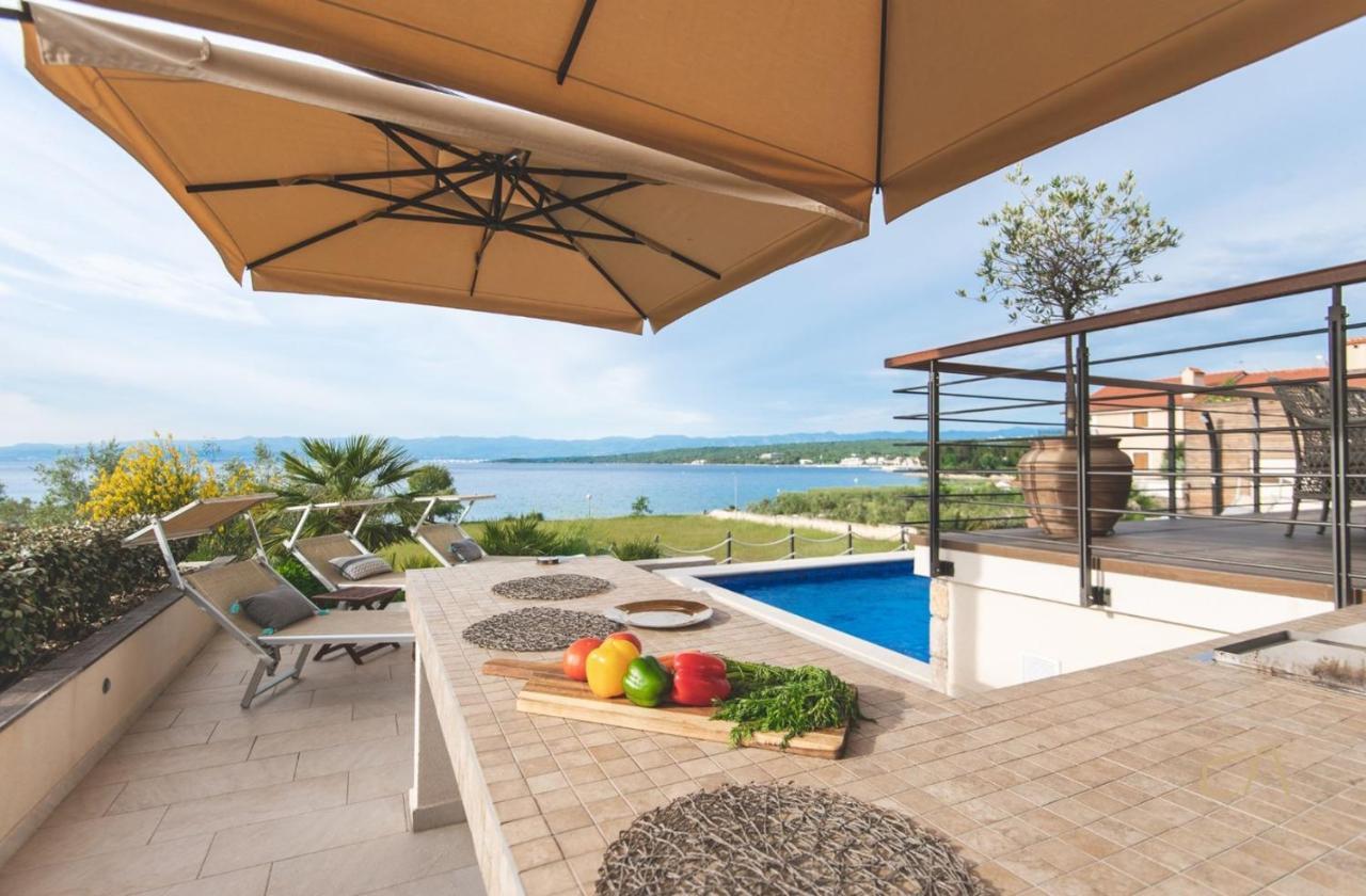 Villa Marconica Malinska Bagian luar foto